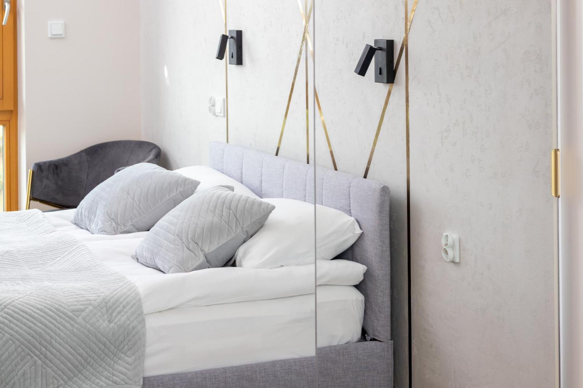 Sienna Grobla Apartment With View Of The Motlawa Terrace & Sauna, Gym By Noclegi Renters Гданьск Экстерьер фото